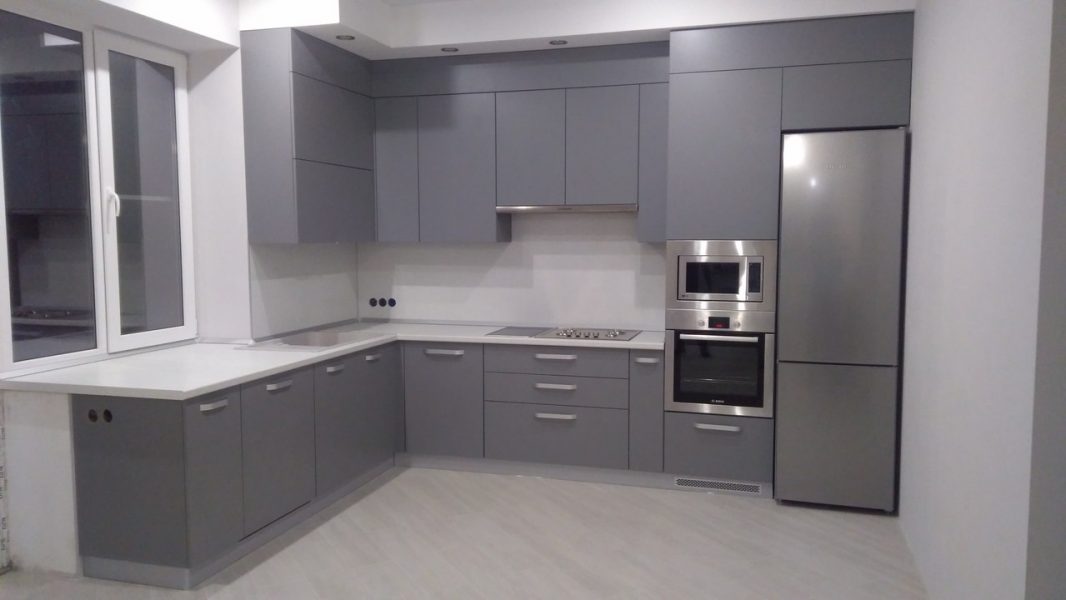 Chipboard_GrayCornerKitchen_01
